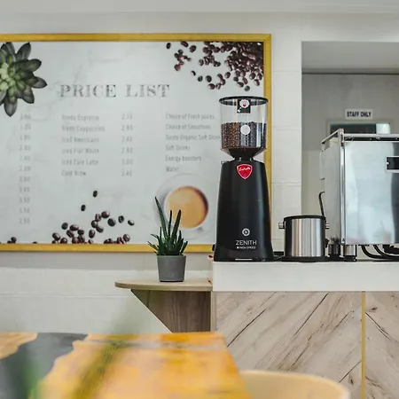 Roseum Boutique Szálloda 3*