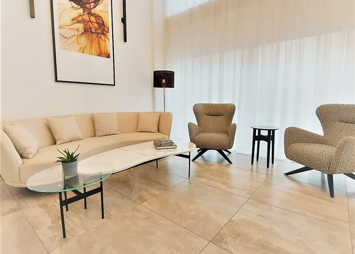 מלון Roseum Boutique לרנקה