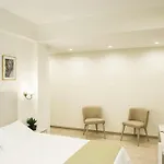 Hotel Roseum Boutique 3*