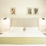 Roseum Boutique Hotel 3*