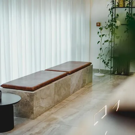 Roseum Boutique 3* Ларнака