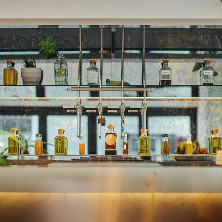 Roseum Boutique 3* Ларнака