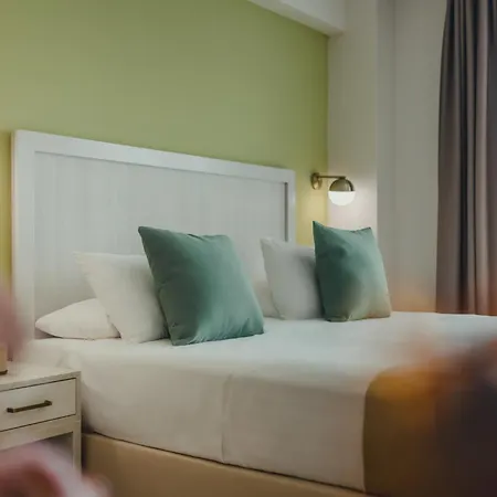 Roseum Boutique Hotel Larnaca