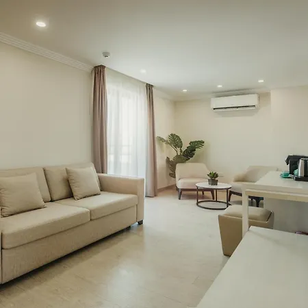 Roseum Boutique Hotel 3*