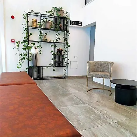 Roseum Boutique Готель Ларнака