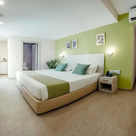 Roseum Boutique 3* Ларнака