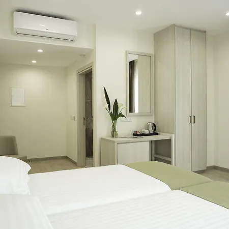 Roseum Boutique Hotel 3*