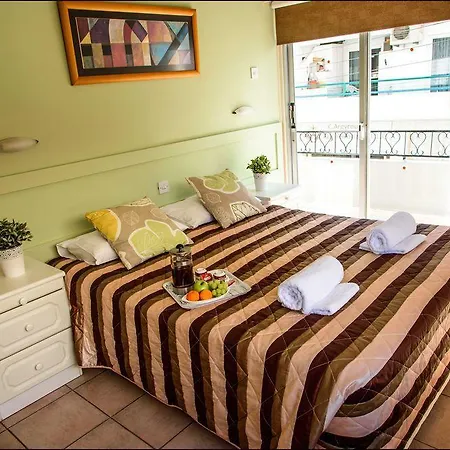 Отель Roseum Boutique 3*