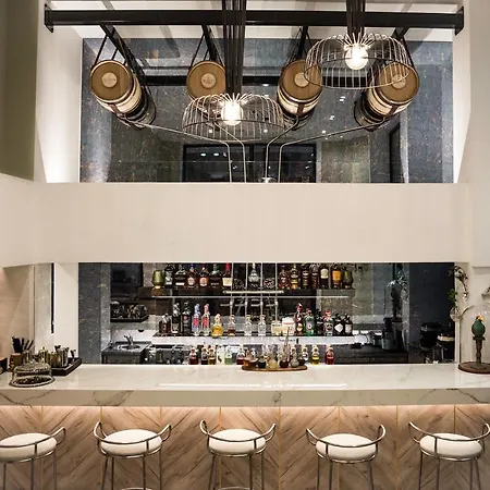 Roseum Boutique Отель Ларнака