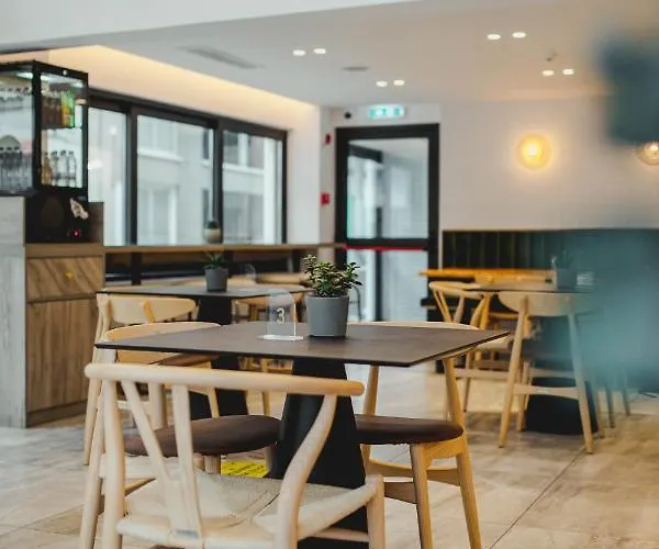 Roseum Boutique 3* Larnaca