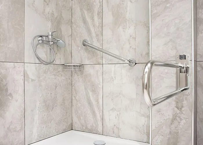 Roseum Boutique Larnaca