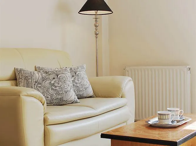 Hotel Roseum Boutique 3*