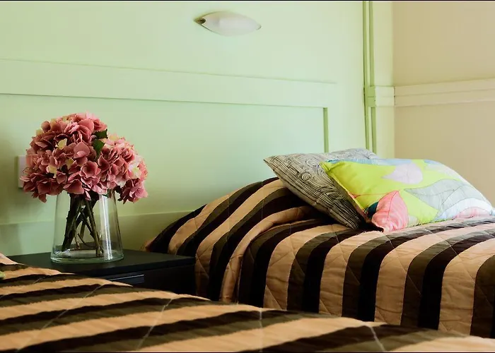 Roseum Boutique Larnaca