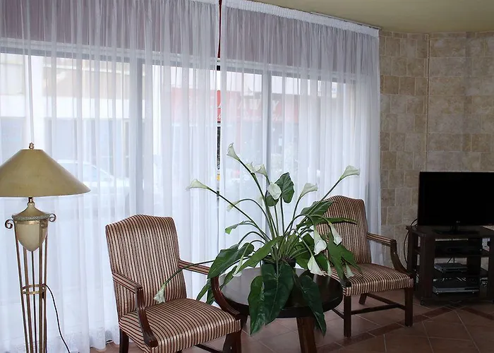 Otel Roseum Boutique Larnaca