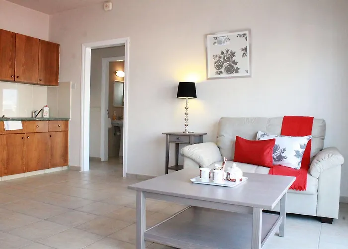 Roseum Boutique Larnaca