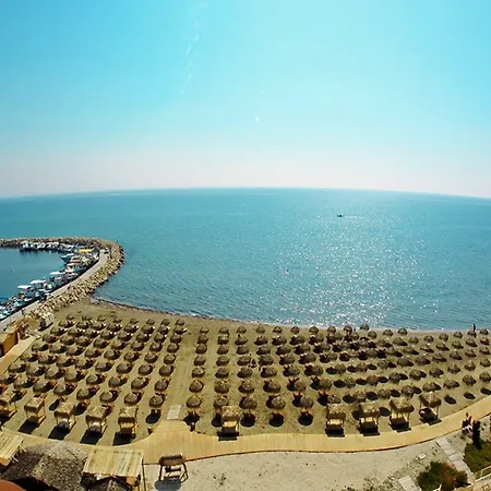 Roseum Boutique Hotel 3*