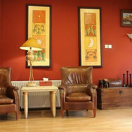 Roseum Boutique Ларнака