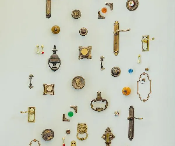 Roseum Boutique 3* Ларнака