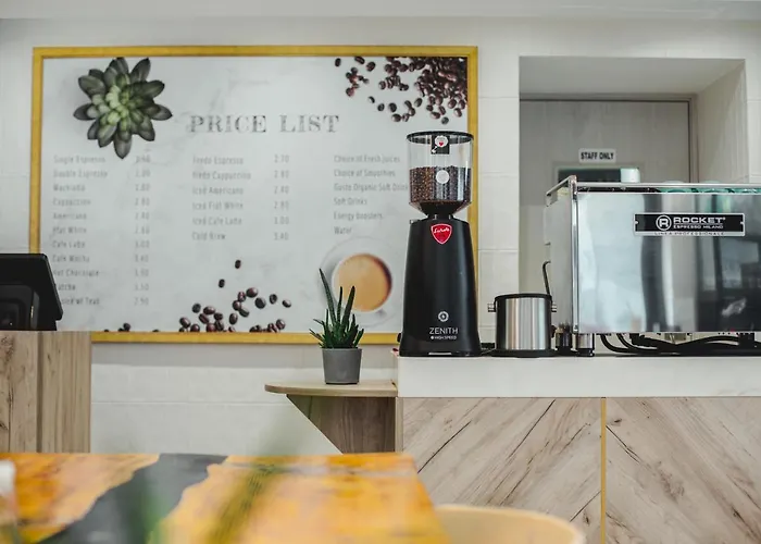 Roseum Boutique Готель 3*