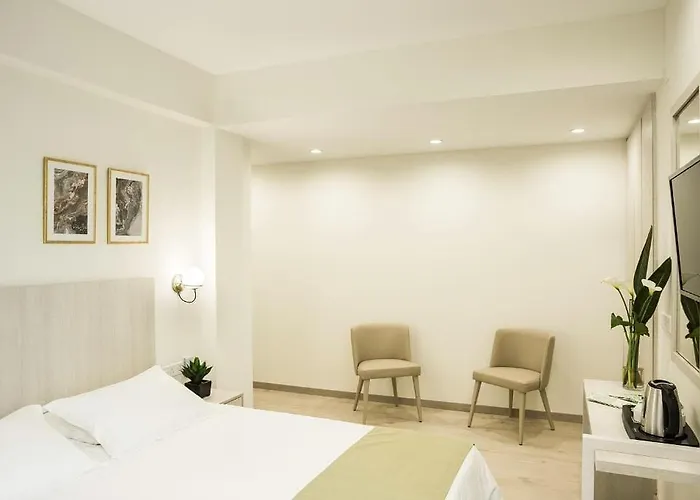 Готель Roseum Boutique 3*