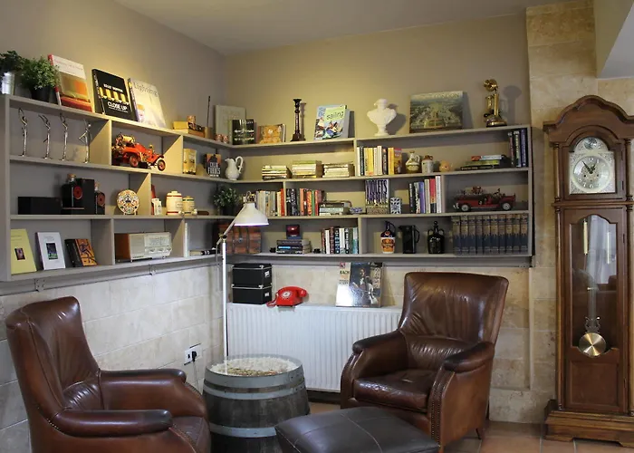 Готель Roseum Boutique Ларнака