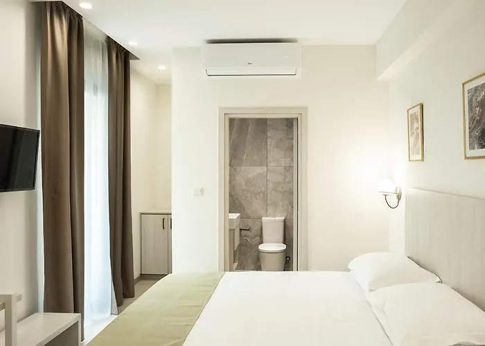 Roseum Boutique Ларнака