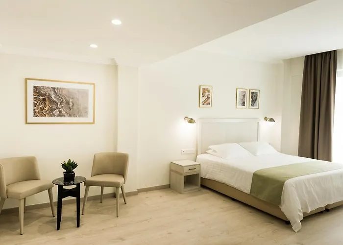 Roseum Boutique Ларнака