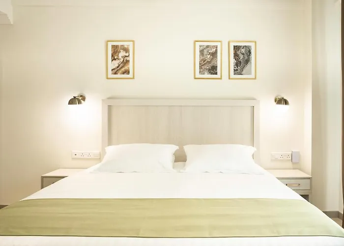 Roseum Boutique Готель 3*